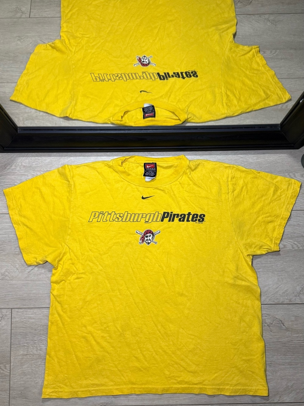 Y2K 2000s Nike Pittsburgh Pirates MLB SpellOut Shirt
